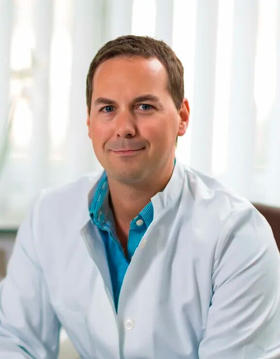 Doctor Dermatologist Martin Bartosik